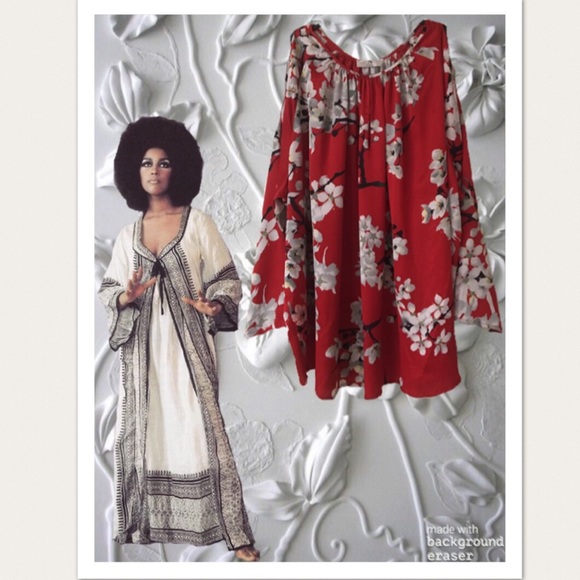 Natori Tops - ⬇️$35 Natori Red Oriental Flower Print Tunic